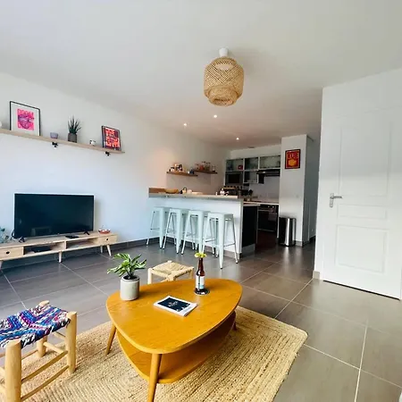 アパート La Petite Genette ラ・ロシェル